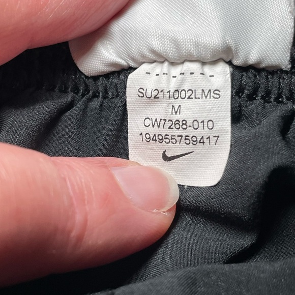 2 Nike Gray Dri Fit Women’s Athletic Shorts size Medium - Picture 10 of 12